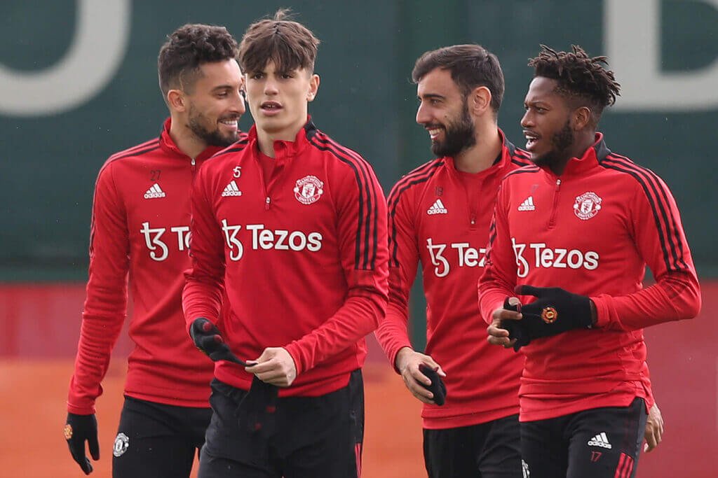 深圳男篮外线爆发备战足总杯今晚AC米兰备战足总杯，这操作让人直呼：今晨莱比锡调整名单以备欧冠的简单介绍